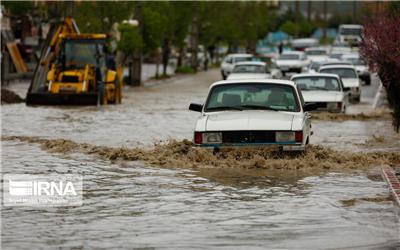 سیل در کرمان/ انسداد 175 راه، آبگرفتگی 70 منزل و قطع آب، برق و تلفن برخی نقاط