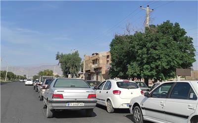 استفاده از کارت‌ سوخت آزاد پمپ‌بنزین‌ها در جنوب و شرق کرمان زمان‌دار شد