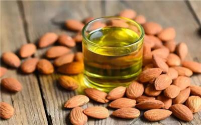 فواید شگفت انگیز روغن بادام برای سلامت بدن