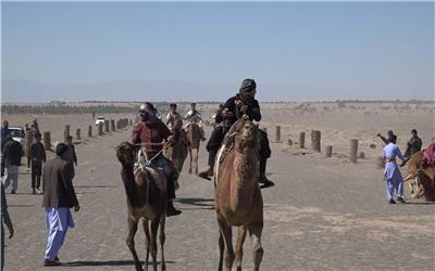 برگزاری جشنواره بومی محلی عشایر در فهرج به‌مناسبت دهه فجر
