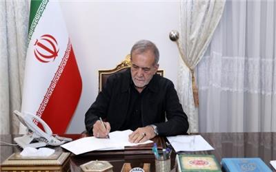 حمایت از مبارزات مظلومان عالم را با قدرت ادامه می‌دهیم