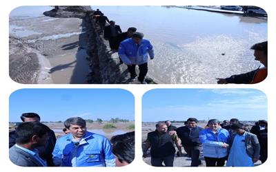 بازدید میدانی استاندار کرمان؛ گفت‌وگو با سیل‌زدگان‌ تا پیگیری ساخت پُل جازموریان