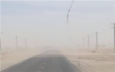 طوفان شن در کرمان؛ از هوای بسیارخطرناک تا سقوط 6 تیر برق و خسارت کشاورزی