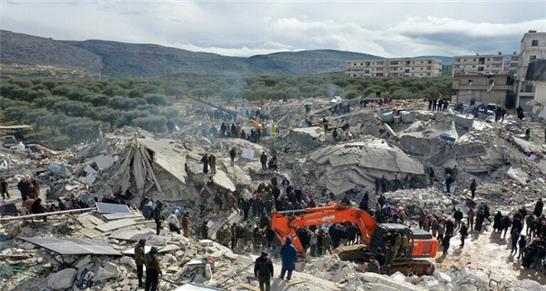ترکیه: بیش از 7 هزار نفر از زیر آوار نجات یافتند