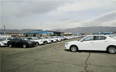 آغاز بزرگترین عرضه خودرو در کشور/ 50 هزار خودرو تا آخر هفته به مشتریان تحویل داده می‌شود
